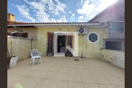 Casa à venda com 225m², 3 quartos e 2 vagasQuarto 1