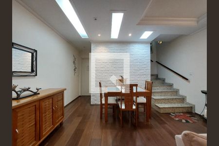 Sala de casa à venda com 3 quartos, 225m² em Jardim da Campina, São Paulo