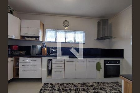 Casa à venda com 225m², 3 quartos e 2 vagasCozinha