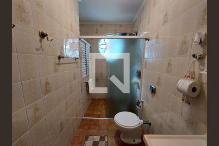 Casa à venda com 225m², 3 quartos e 2 vagasBanheiro 2