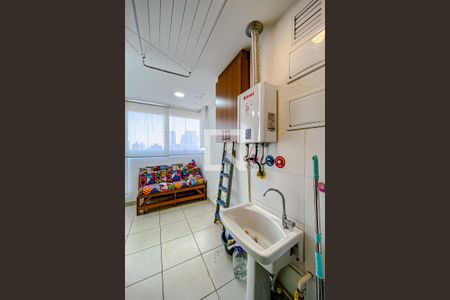 Área de Serviço de apartamento para alugar com 2 quartos, 57m² em Brás, São Paulo