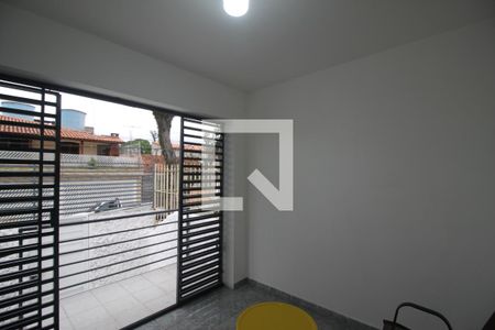 Casa à venda com 200m², 2 quartos e 2 vagasVaranda