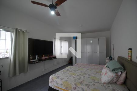 Casa à venda com 200m², 2 quartos e 2 vagasQuarto 2 - Suíte