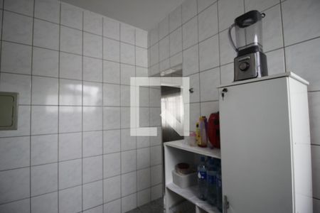 Casa à venda com 200m², 2 quartos e 2 vagasCozinha