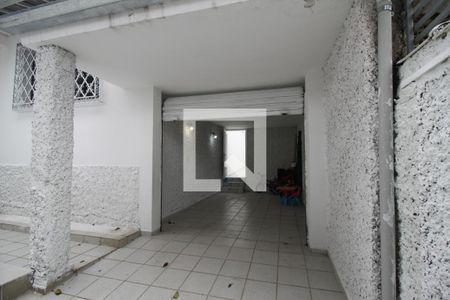 Casa à venda com 200m², 2 quartos e 2 vagasGaragem