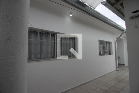 Casa à venda com 200m², 2 quartos e 2 vagasQuintal