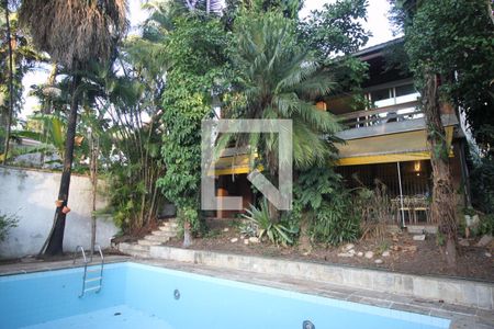 Casa para alugar com 500m², 6 quartos e 4 vagasPiscina