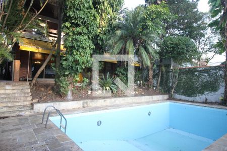 Casa para alugar com 500m², 6 quartos e 4 vagasPiscina