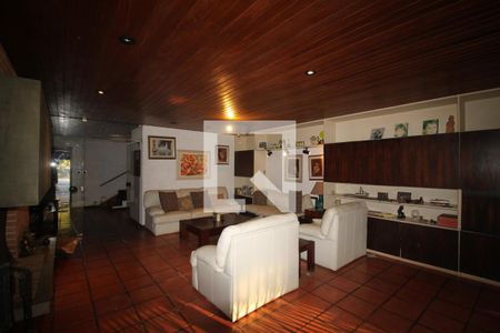 Sala de casa para alugar com 6 quartos, 500m² em Jardim Marajoara, São Paulo