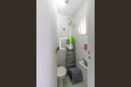 Apartamento à venda com 107m², 2 quartos e 1 vagaBanheiro de serviço