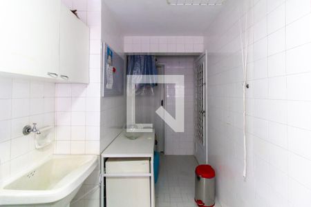 Apartamento à venda com 107m², 2 quartos e 1 vagaÁrea de Serviço