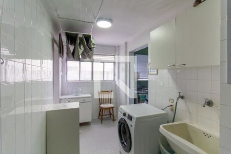 Apartamento à venda com 107m², 2 quartos e 1 vagaÁrea de Serviço