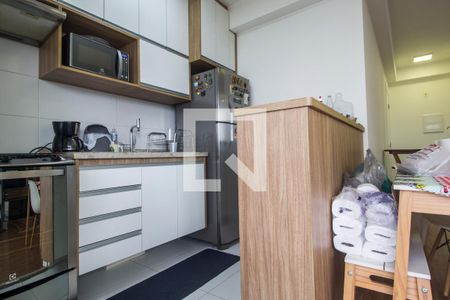 Cozinha de apartamento à venda com 2 quartos, 69m² em Alphaville Empresarial, Barueri
