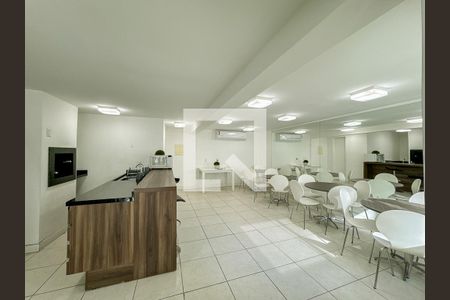 Apartamento à venda com 72m², 2 quartos e 2 vagasÁrea comum - Salão de festas