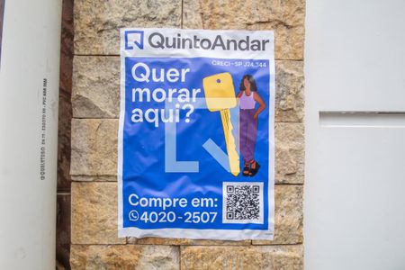 Casa à venda com 259m², 3 quartos e 2 vagas Casa à venda com 259m², 3 quartos e 2 vagasPlaca