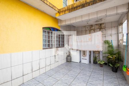 Casa à venda com 259m², 3 quartos e 2 vagas Casa à venda com 259m², 3 quartos e 2 vagasÁrea de Serviço