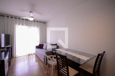 Sala  de apartamento à venda com 2 quartos, 65m² em Aclimação, São Paulo