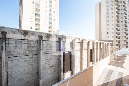 Vista da Suíte de apartamento para alugar com 2 quartos, 54m² em Quitaúna, Osasco