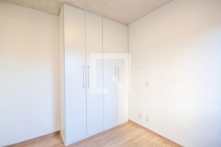 Suíte de apartamento para alugar com 2 quartos, 54m² em Quitaúna, Osasco