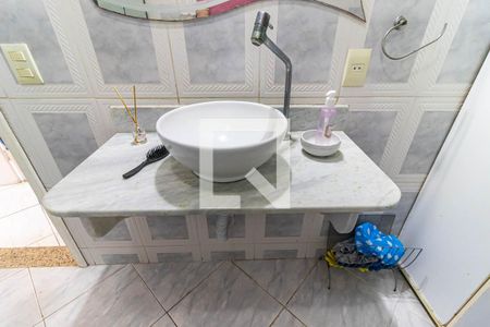 Casa à venda com 98m², 2 quartos e 1 vaga Casa à venda com 98m², 2 quartos e 1 vagaBanheiro 2