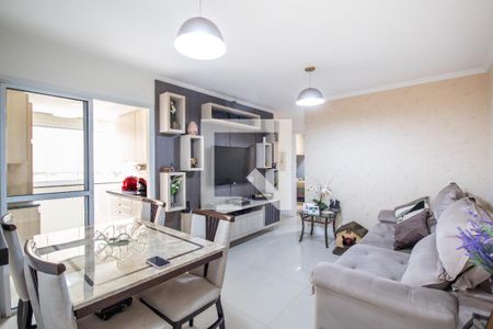 Sala de apartamento à venda com 2 quartos, 58m² em Vila Osasco, Osasco