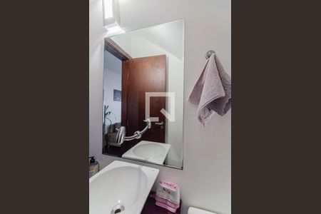 Apartamento à venda com 187m², 3 quartos e 1 vaga Apartamento à venda com 187m², 3 quartos e 1 vagaLavabo