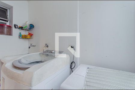 Apartamento à venda com 187m², 3 quartos e 1 vaga Apartamento à venda com 187m², 3 quartos e 1 vagaÁrea de Serviço