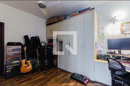 Apartamento à venda com 187m², 3 quartos e 1 vaga Apartamento à venda com 187m², 3 quartos e 1 vagaSuíte 3