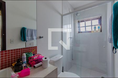 Apartamento à venda com 187m², 3 quartos e 1 vaga Apartamento à venda com 187m², 3 quartos e 1 vagaBanheiro da Suíte 2