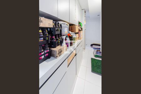 Apartamento à venda com 187m², 3 quartos e 1 vaga Apartamento à venda com 187m², 3 quartos e 1 vagaÁrea de Serviço