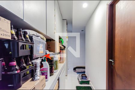 Apartamento à venda com 187m², 3 quartos e 1 vaga Apartamento à venda com 187m², 3 quartos e 1 vagaÁrea de Serviço