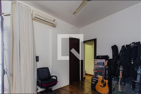 Apartamento à venda com 187m², 3 quartos e 1 vaga Apartamento à venda com 187m², 3 quartos e 1 vagaSuíte 3