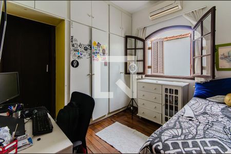 Apartamento à venda com 187m², 3 quartos e 1 vaga Apartamento à venda com 187m², 3 quartos e 1 vagaSuíte 2