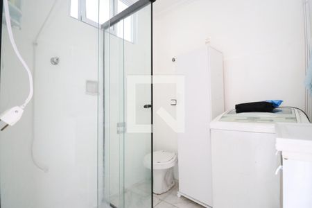Banheiro de apartamento para alugar com 1 quarto, 30m² em Barra Funda, São Paulo
