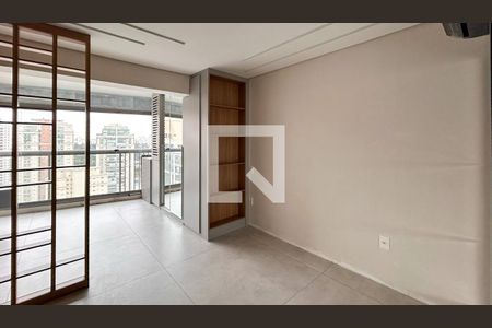 Sala de apartamento à venda com 1 quarto, 32m² em Jardim das Acácias, São Paulo