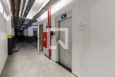 Apartamento para alugar com 36m², 2 quartos e sem vagaElevador