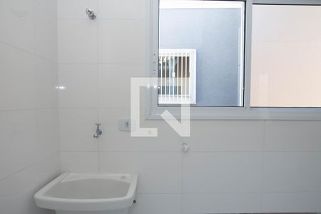 Casa para alugar com 76m², 2 quartos e 1 vaga Casa para alugar com 76m², 2 quartos e 1 vagaÁrea de Serviço