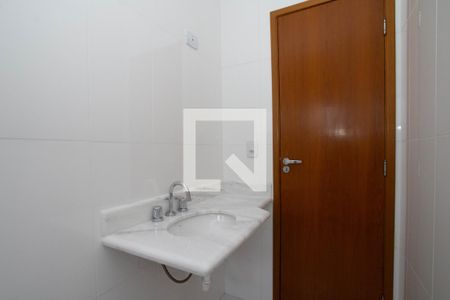 Casa para alugar com 75m², 2 quartos e 1 vagaBanheiro Corredor