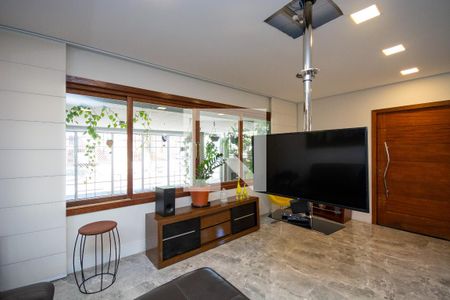 Sala de casa à venda com 2 quartos, 200m² em Jardim Bélgica, São Paulo