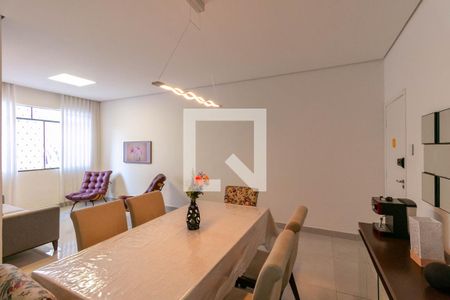 Sala de apartamento à venda com 3 quartos, 95m² em Carmo, Belo Horizonte