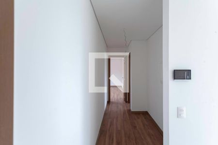 Corredor de apartamento à venda com 3 quartos, 302m² em Ouro Preto, Belo Horizonte