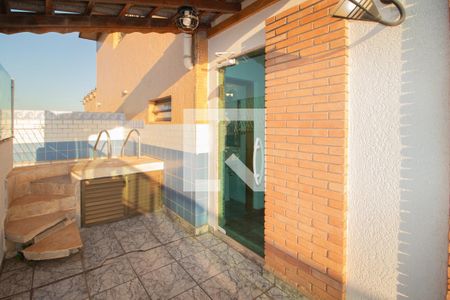 Apartamento à venda com 330m², 3 quartos e 2 vagas Apartamento à venda com 330m², 3 quartos e 2 vagaspiscina