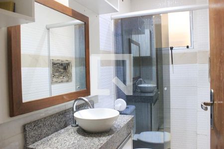 Banheiro de apartamento para alugar com 2 quartos, 42m² em Parque Continental, Guarulhos