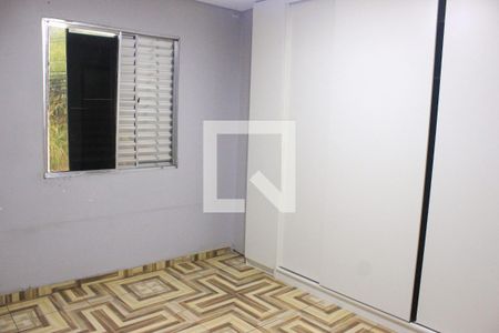 Quarto/sala de apartamento à venda com 2 quartos, 42m² em Parque Continental, Guarulhos