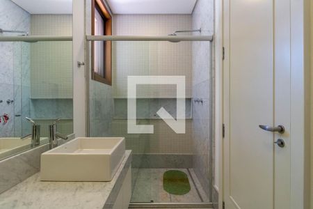 Casa de condomínio à venda com 1314m², 4 quartos e 10 vagas Casa de condomínio à venda com 1314m², 4 quartos e 10 vagasQuarto 03