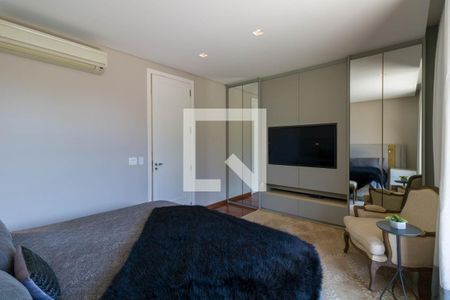 Casa de condomínio à venda com 1314m², 4 quartos e 10 vagas Casa de condomínio à venda com 1314m², 4 quartos e 10 vagasQuarto 04