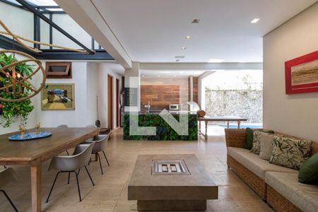 Casa de condomínio à venda com 1314m², 4 quartos e 10 vagas Casa de condomínio à venda com 1314m², 4 quartos e 10 vagasÁrea comum