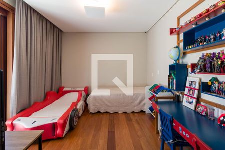 Casa de condomínio à venda com 1314m², 4 quartos e 10 vagas Casa de condomínio à venda com 1314m², 4 quartos e 10 vagasQuarto 03