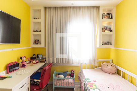 Apartamento à venda com 96m², 3 quartos e 2 vagasQuarto 2