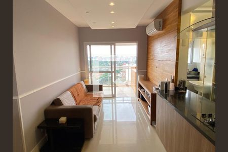 Sala de apartamento à venda com 2 quartos, 67m² em Vila Alexandria, São Paulo